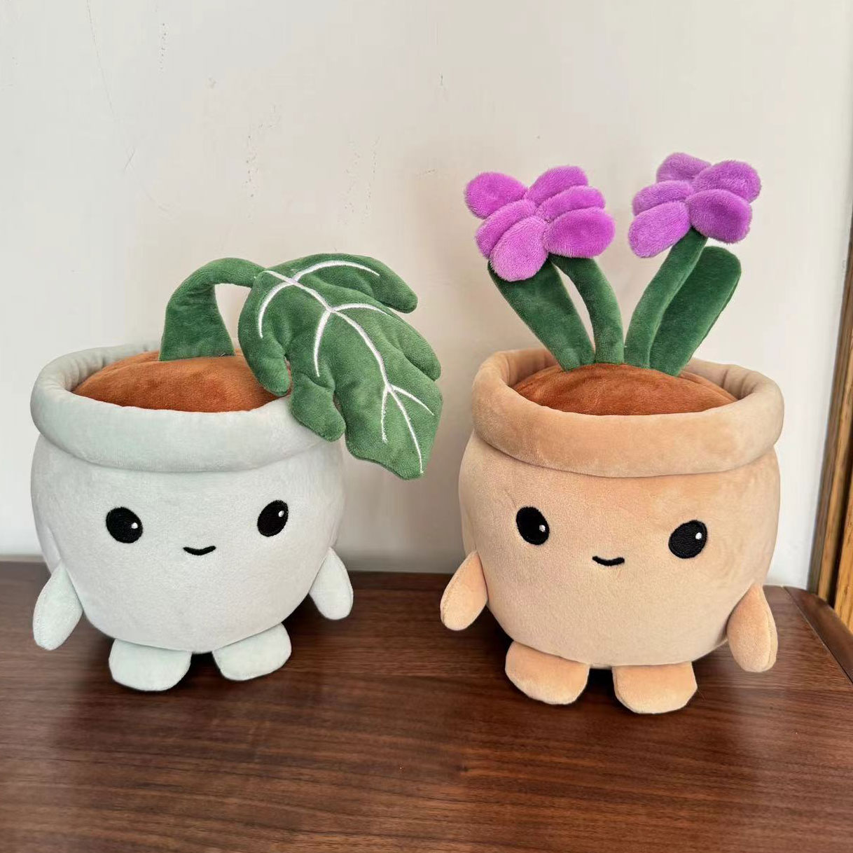 Brinquedo de Pelúcia Monstera  - Gardening Tools Cute avaliação e preço