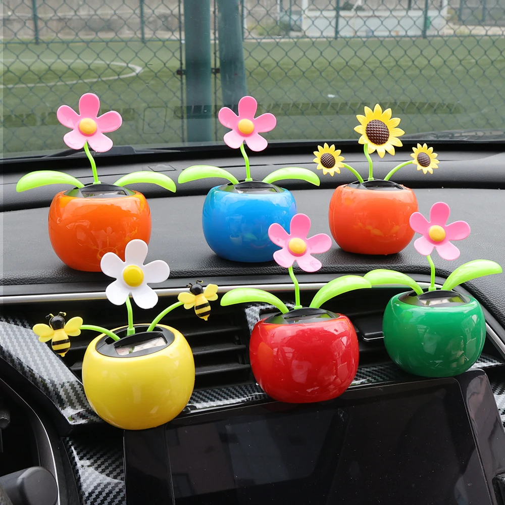 Ornamento de carro movido a en - Gardening Tools Cute avaliação e preço